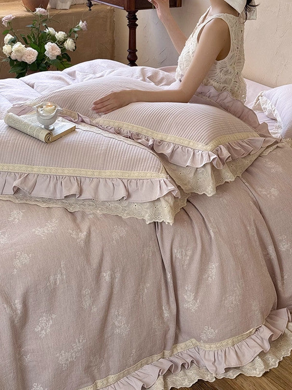 Four-piece bed set 4