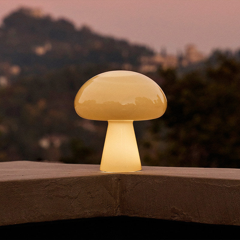 GUBI Obello Mushroom Table Lamp