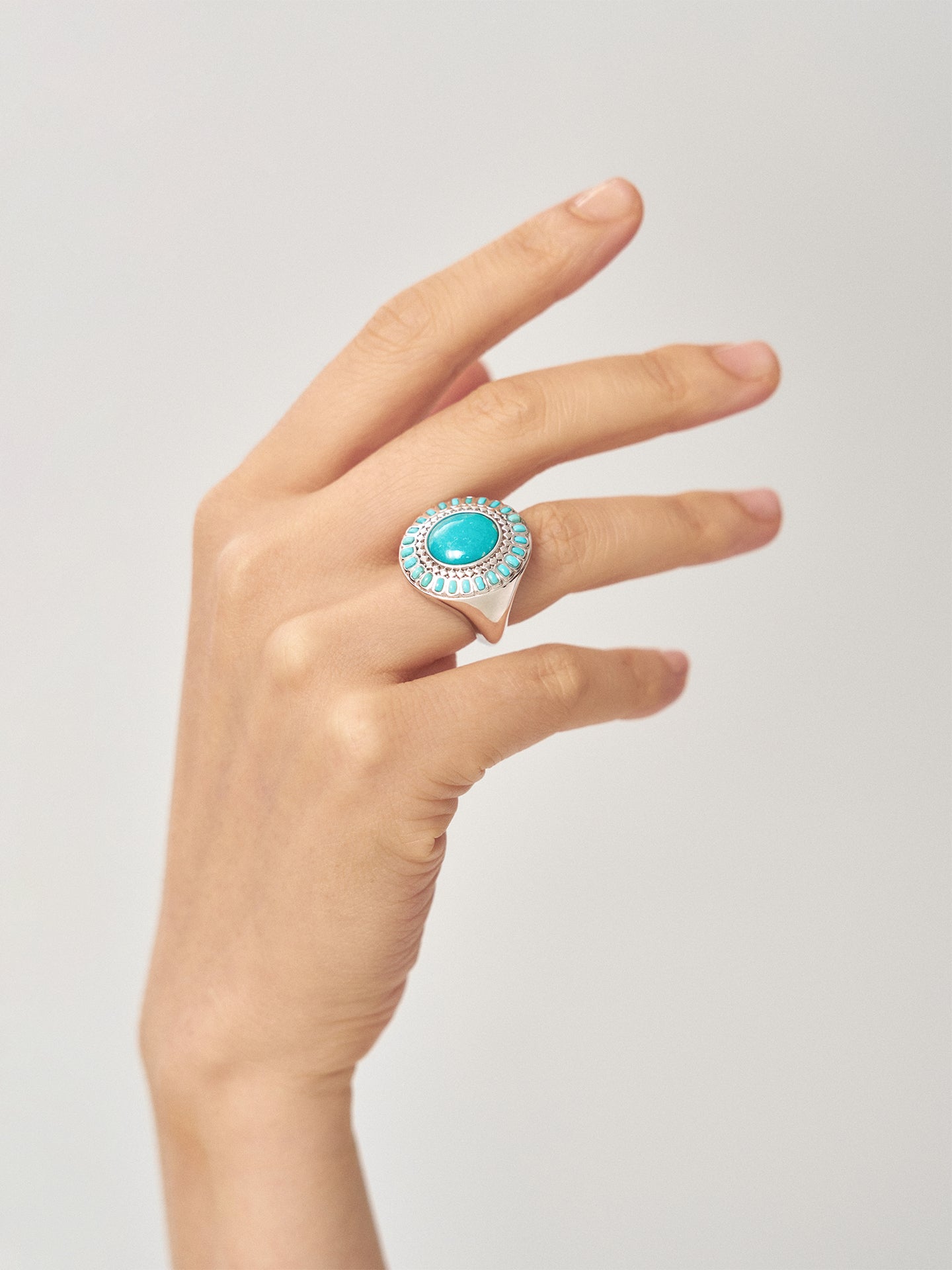 A high-end turquoise ring with a light luxury design sense for women 3