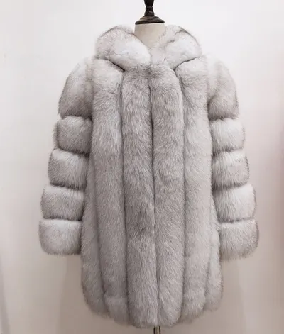 Women's Hooded Fox Fur Coat Winter Fashion