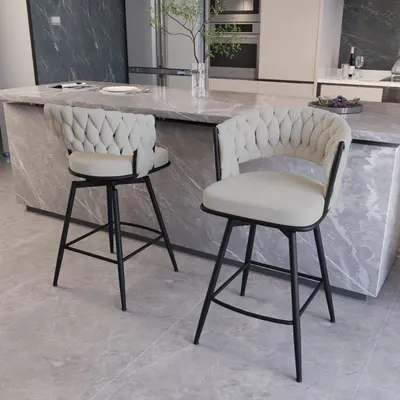 Rotating bar stool